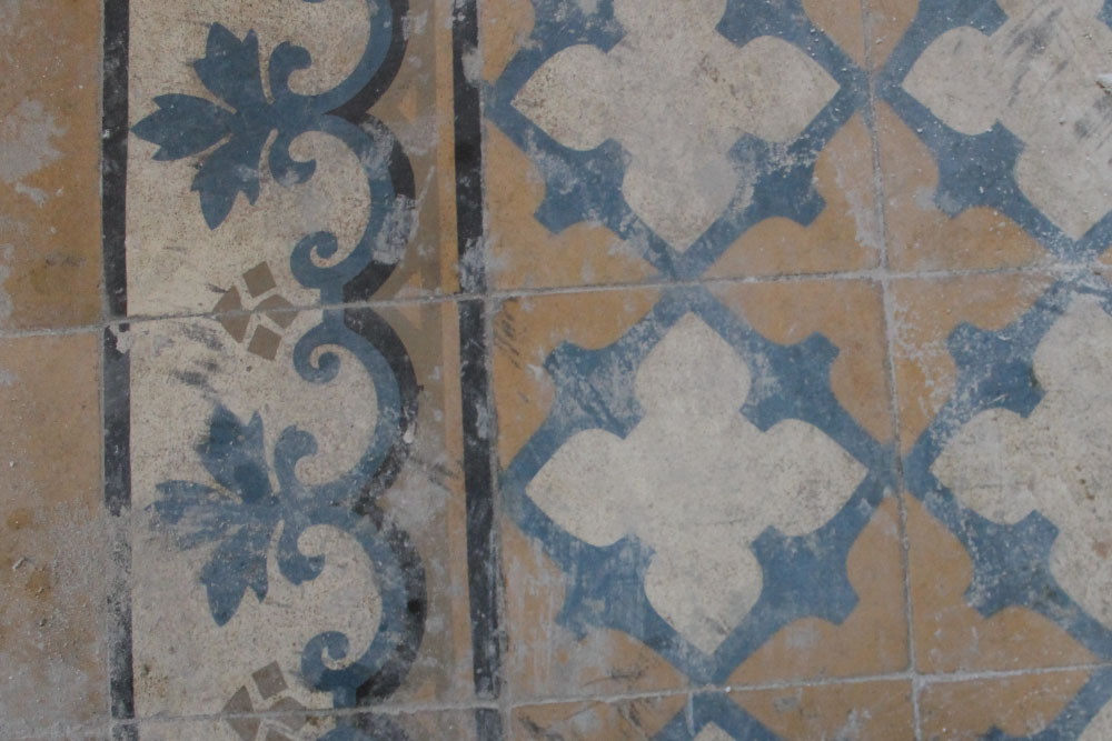 pôvodná historická dlažba v budove Rezidencie Moyzesova Košice 